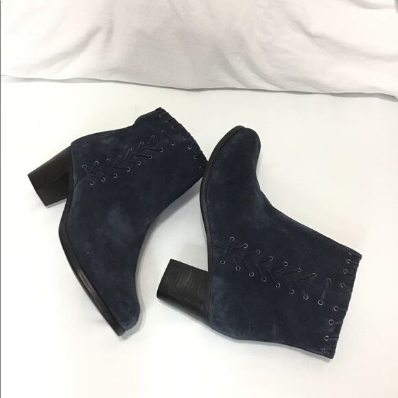 Matisse Stella Suede Side Ankle Boots NWOT Sz 10W - Picture 8 of 11